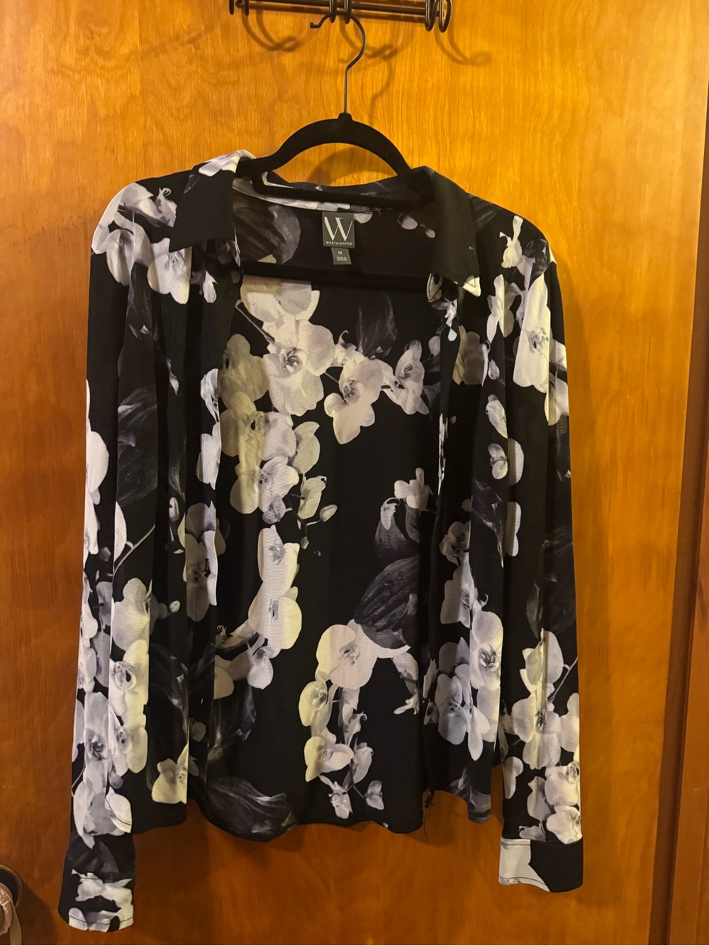 W by Worth Black and White Floral Button-Up Shirt